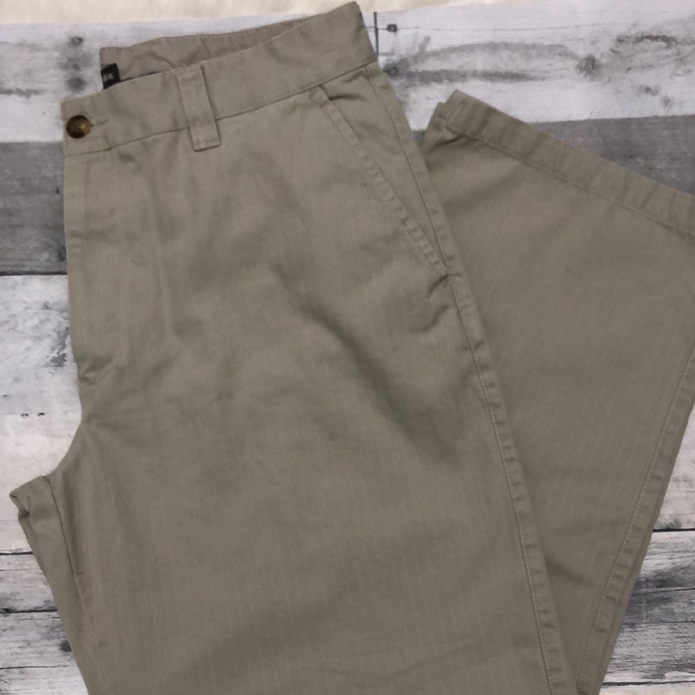 St Johns Bay men’s khaki pants